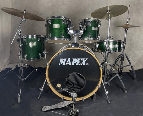 Mapex M series 5pce Maple drumkit with cymbals