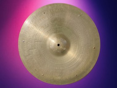 Zildjian 50’s Avedis 18in glorious, sizzle ride & crash